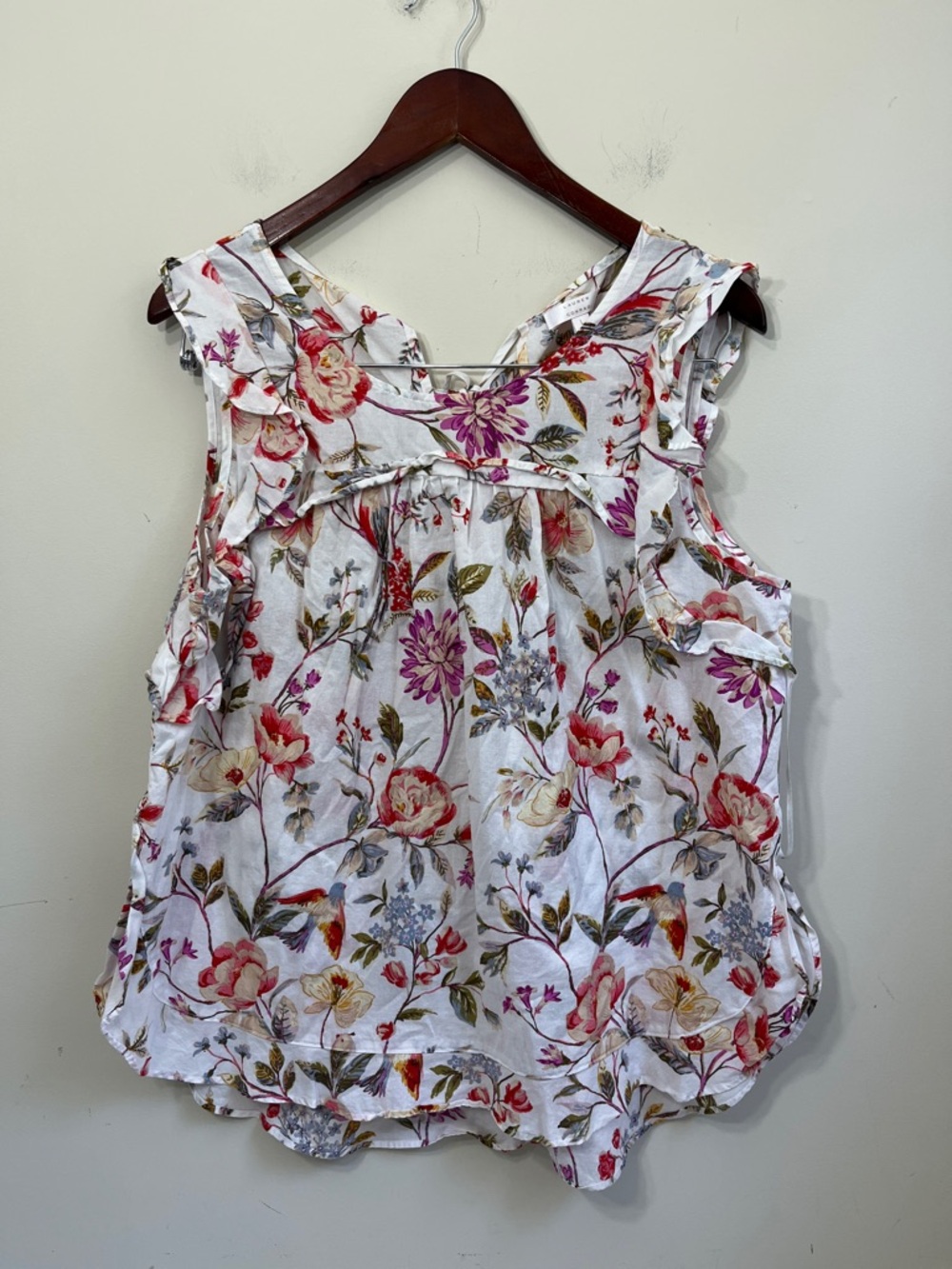 Lauren Conrad Women's Floral Sleeveless Blouse Size Large